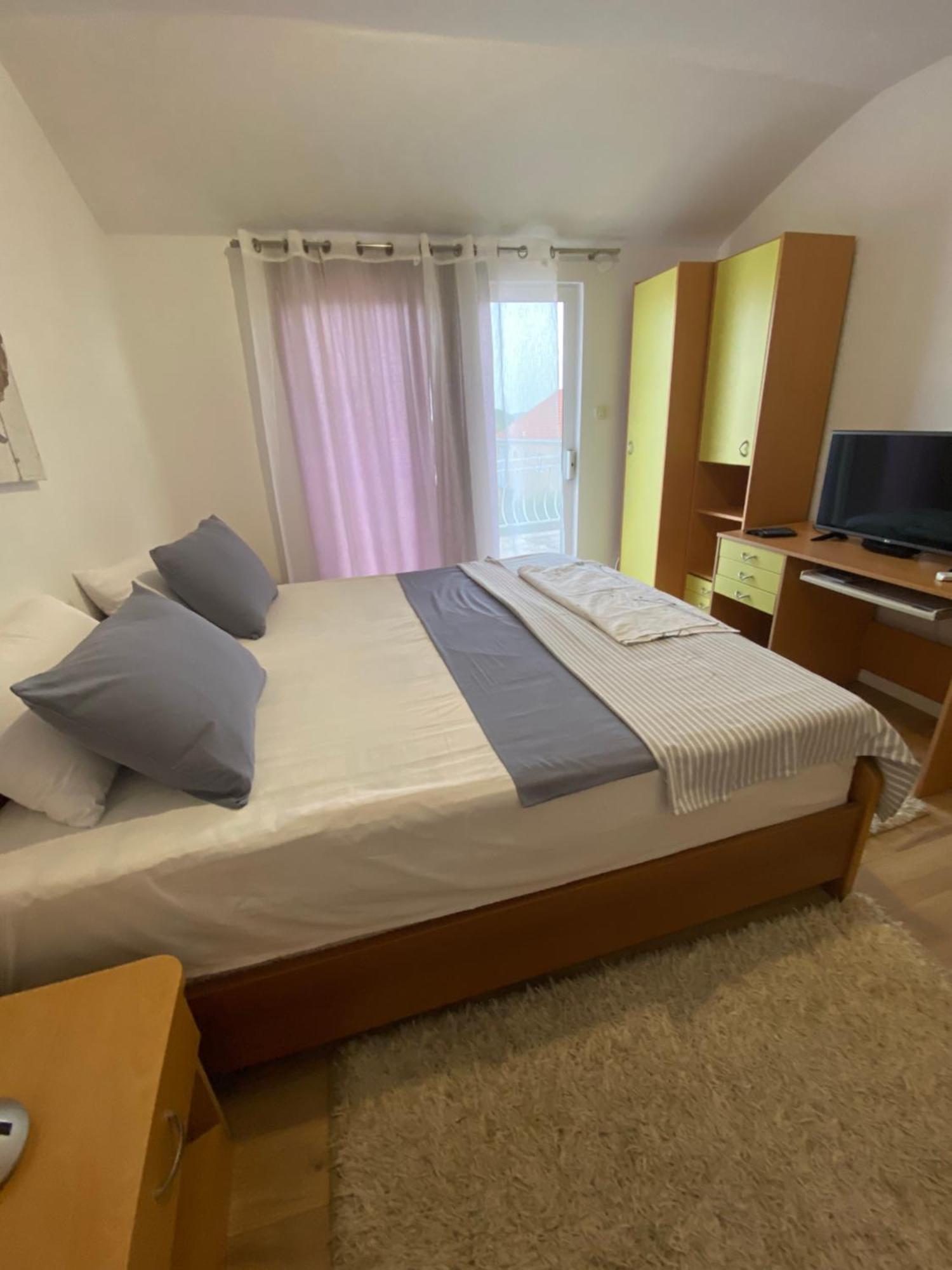 Apartman Dubravka 2 오레비츠 외부 사진